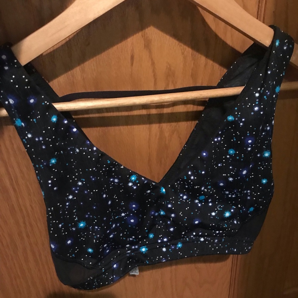 Victoria’s Secret Sports Bra, EUC, size XS